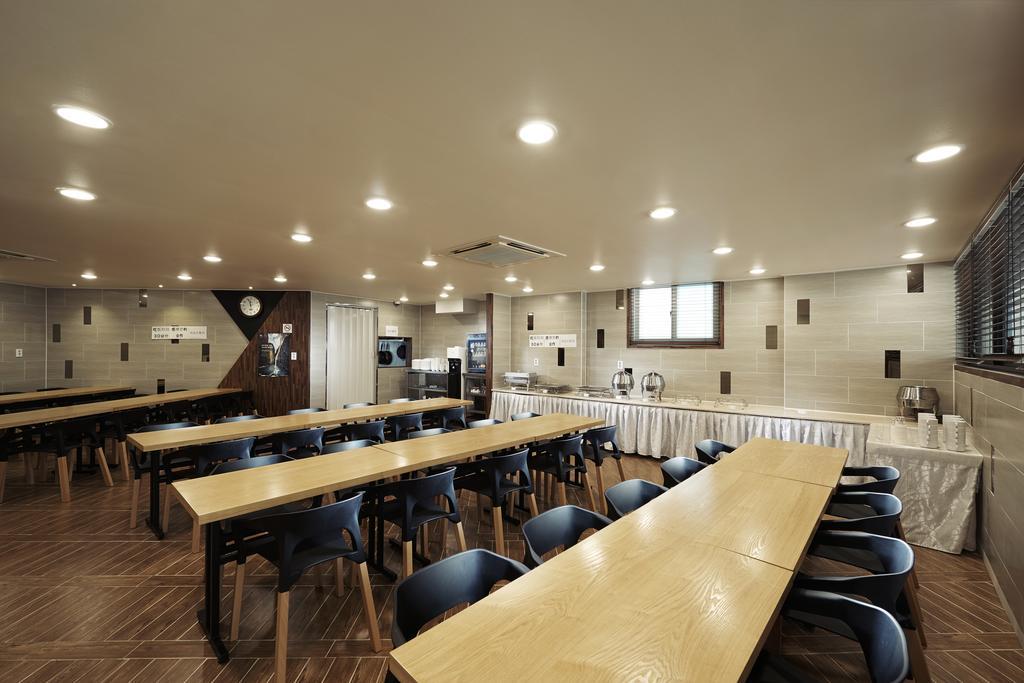 New Suwon Hotel Bagian luar foto