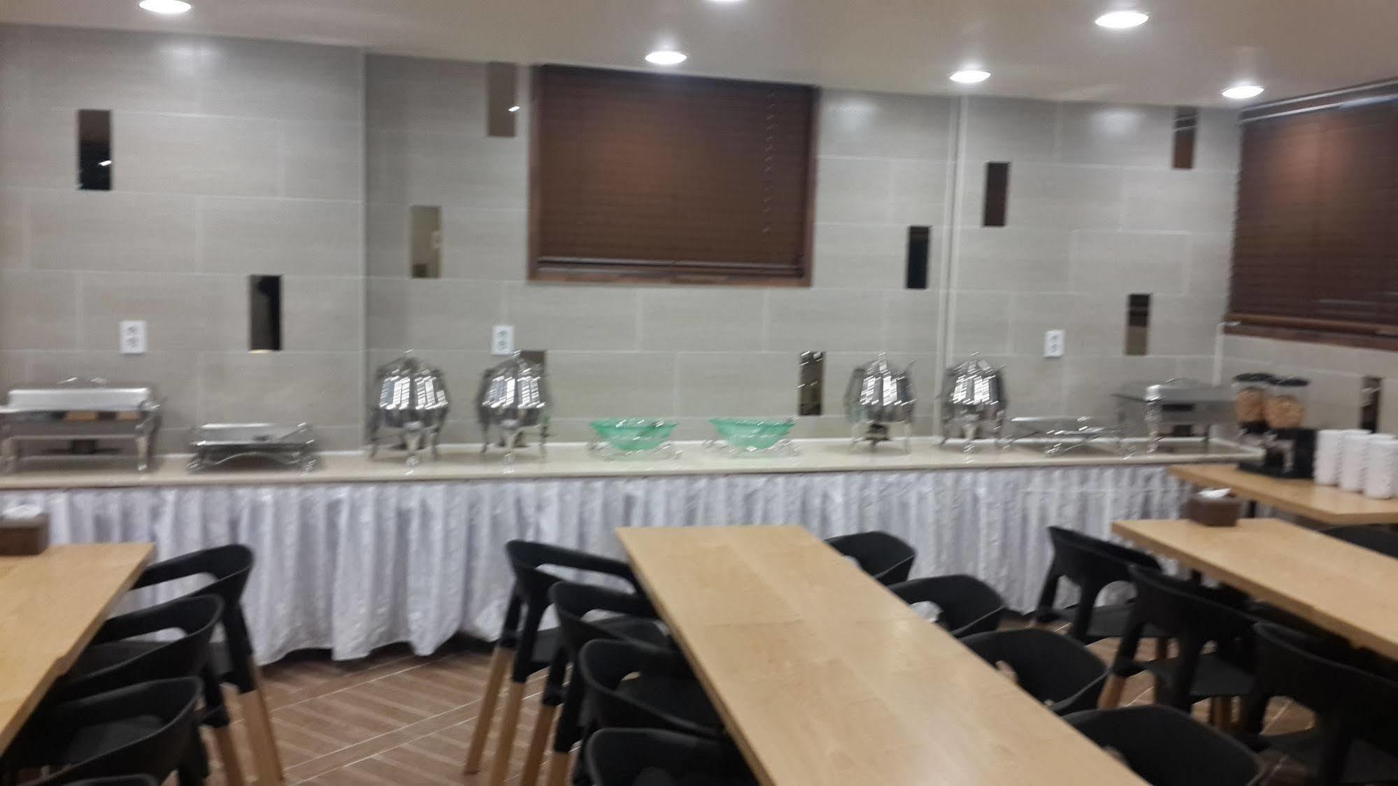 New Suwon Hotel Bagian luar foto
